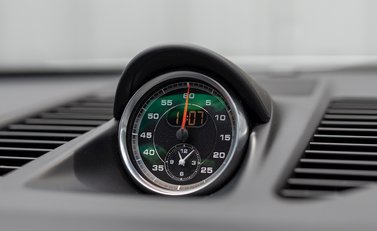 Porsche 911 Turbo S GB Edition (991) 18