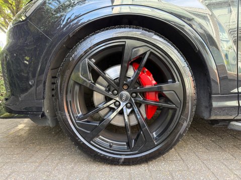 Audi Q7 3.0 TDI V6 50 Black Edition Tiptronic quattro Euro 6 (s/s) 5dr 37