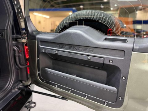 Land Rover Defender 2.0 SD4 S SUV 5dr Diesel Auto 4WD Euro 6 (s/s) (240 ps) 57