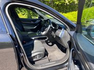 Jaguar F-Pace 2.0 D200 MHEV R-Dynamic HSE Black Auto AWD Euro 6 (s/s) 5dr 18