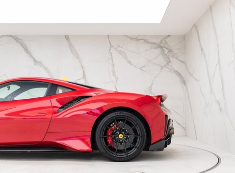 Ferrari 488 Pista 22