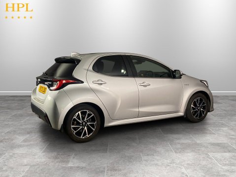 Toyota Yaris 1.5 VVT-h Design Hatchback 5dr Petrol Hybrid E-CVT Euro 6 (s/s) (116 ps) 7