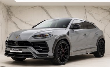 Lamborghini Urus 6