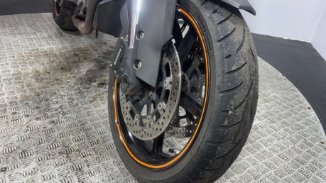 KTM Supermoto 2010 28K GOOD RUNNING PROJECT BIKE FULL LUGGAGE RUNS WELL 990CC 14