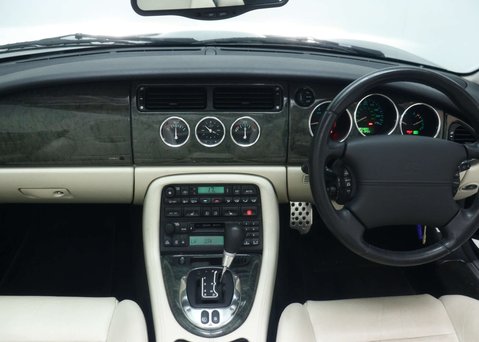 Jaguar XKR 4.2 Convertible 2dr Petrol Automatic (304 g/km, 400 bhp) 37