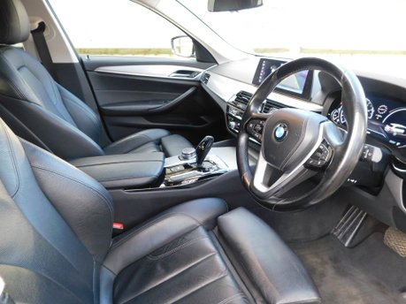 BMW 5 Series 520d SE TOURING AUTOMATIC 16