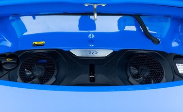 Porsche 911 Carrera (992) 30