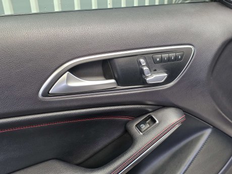 Mercedes-Benz A Class 2.0 A45 AMG Hatchback 5dr Petrol SpdS DCT 4MATIC Euro 6 (s/s) (360 ps) 24