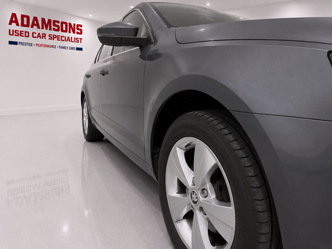 Skoda Octavia SE TECHNOLOGY TSI 2