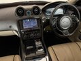 Jaguar XJ D V6 PORTFOLIO 13