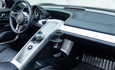 Porsche 918 Spyder 17