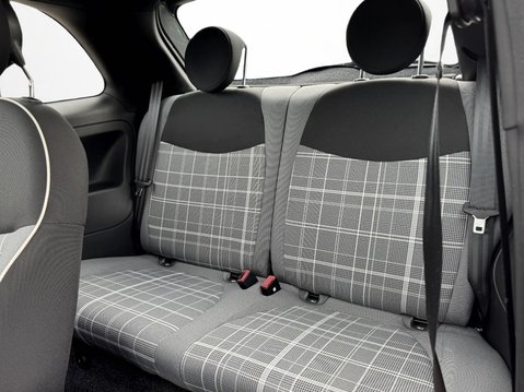Fiat 500 1.0 Mild Hybrid Lounge 3dr 30