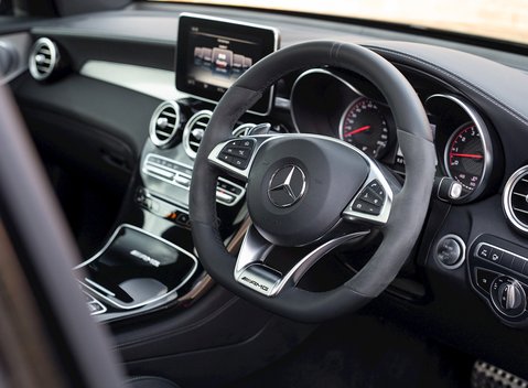 Mercedes-Benz GLC 63 S 4Matic 11