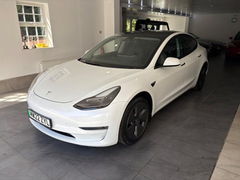 Tesla Model 3 (Dual Motor) Long Range Auto 4WDE 4dr 4