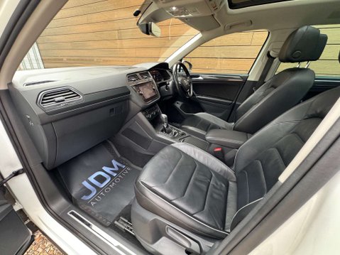 Volkswagen Tiguan 2.0 Tiguan SEL TDI BlueMotion Technology 4Motion Semi-Auto 4WD 5dr 37