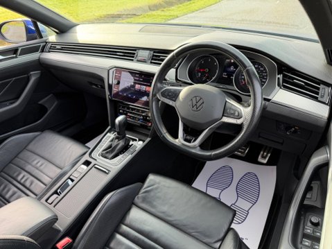 Volkswagen Passat 2.0 TDI R-Line DSG Euro 6 (s/s) 5dr 2
