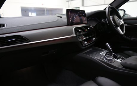 BMW 5 Series M550i xDrive - 1 Owner FBMWSH 4
