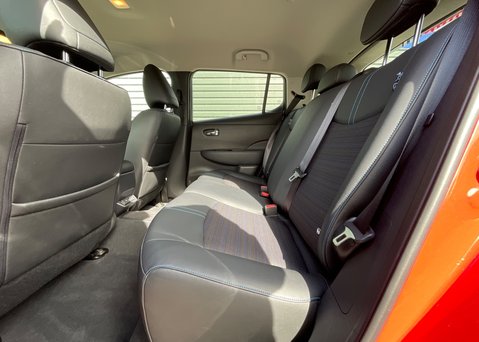 Nissan LEAF N-CONNECTA 15