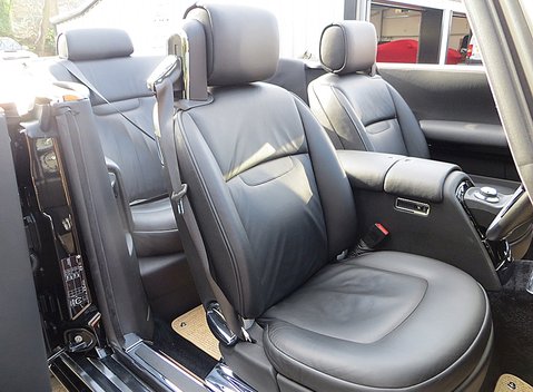 Rolls-Royce Phantom Drophead Coupe 6