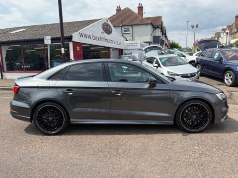 Audi A3 S3 TFSI QUATTRO BLACK EDITION S TRONIC TECH PACK 7