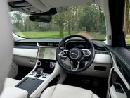 Jaguar F-Pace R-DYNAMIC BLACK 85