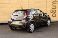 Toyota Aygo X VVT-I PURE 2