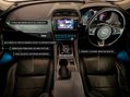 Jaguar F-Pace V6 S AWD 12
