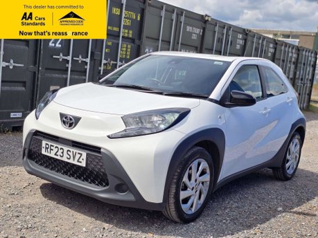Toyota Aygo X 1.0 VVT-i Pure Hatchback 5dr Petrol x-shift Euro 6 (s/s) (72 ps) 3