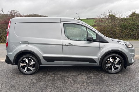 Ford Transit Connect 250 Active L1 100 ps Panel Van - Sat Nav / Climate Control 10