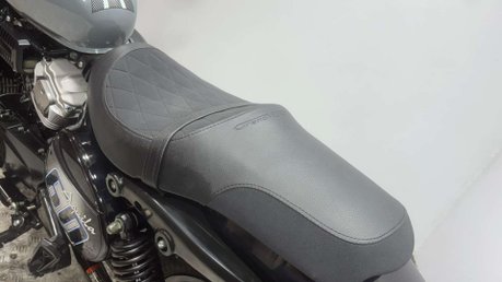 Hyosung GV AQUILA 2021 ONLY 2K NEW MOT SERVICED CRUISER 125CC 18