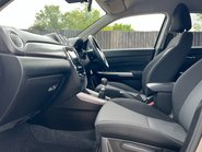 Suzuki Vitara SZ-T BOOSTERJET MHEV 3