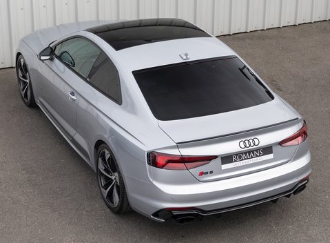 Audi RS5 Coupé Sport Edition 9