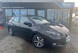 Nissan LEAF ACENTA AUTOMATIC 1