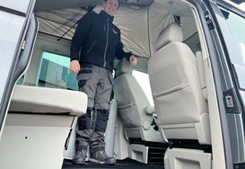 Volkswagen California BEACH 2.0 TDI AUTO CAMPERVAN 58