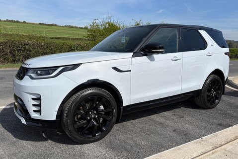 Land Rover Discovery D300 R-Dynamic HSE MHEV Panel Van 1