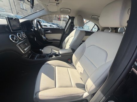 Mercedes-Benz A Class A 180 SE 14