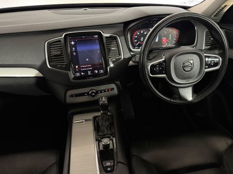 Volvo XC90 D5 MOMENTUM AWD 12