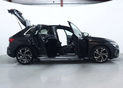 Audi A3 1.0 TFSI 30 S line Sportback 5dr Petrol S Tronic Euro 6 (s/s) (110 ps) 62