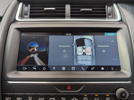 Jaguar E-Pace 2.0 E-PACE R-Dynamic S AWD AUTO 4WD 5dr 67
