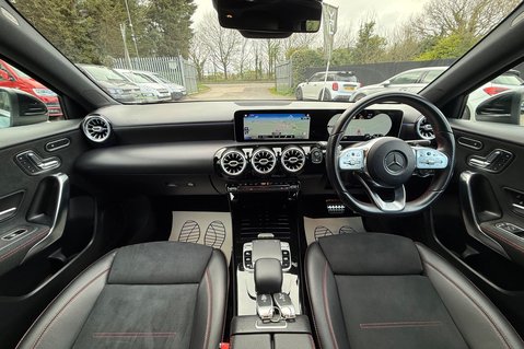 Mercedes-Benz A Class A 180 D AMG LINE PREMIUM PLUS - PAN ROOF -ELECTRIC SEATS 14