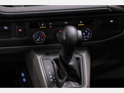 Volkswagen Transporter 2.0 BiTDI T32 Highline Panel Van 5dr Diesel DSG FWD SWB Euro 6 (s/s) (199 p 46