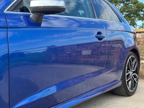 Audi S3 2.0 TFSI S Tronic quattro Euro 6 (s/s) 3dr 8