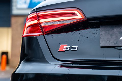 Audi A3 2.0 S3 Sportback TFSI Quattro Semi-Auto 4WD 5dr 55