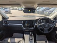 Volvo V60 2.0 V60 Momentum B4 MHEV Auto 5dr 2