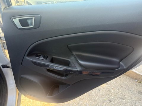 Ford Ecosport 1.5 Titanium SUV 5dr Petrol Powershift 2WD 18