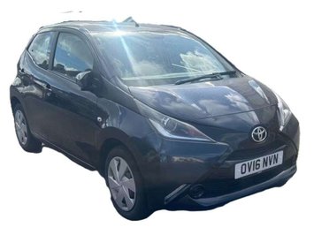 Toyota Aygo 1.0 VVT-i x-play Hatchback 5dr Petrol x-shift Euro 6 (68 ps)