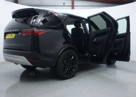 Land Rover Discovery 3.0 Discovery HSE D MHEV Auto 4WD 67