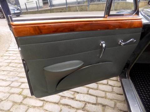 Jaguar MK2 3.4 Manual + Overdrive 39