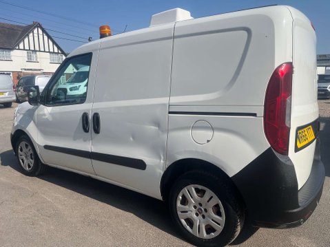 Fiat Doblo 1.2 Doblo 16V MultiJet II FRIDGE VAN 9