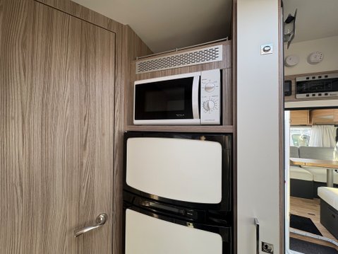 Benimar Tessoro T487 32